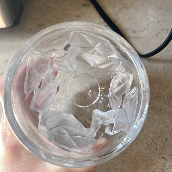 LaLique small crystal vase - Picture 12 of 12